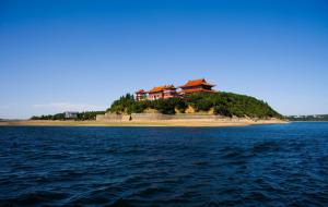 Island on Jingpo Lake 